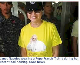Janet Napoles wearing a Pope Francis T-shirt during her recent bail hearing